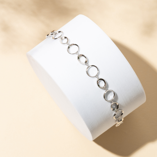 ELLE Swirl Rhodium Plated Oval Link Bracelet