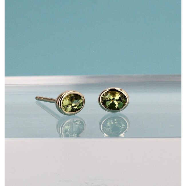 Peridot Bezel Stud Earrings in 10K Yellow Gold