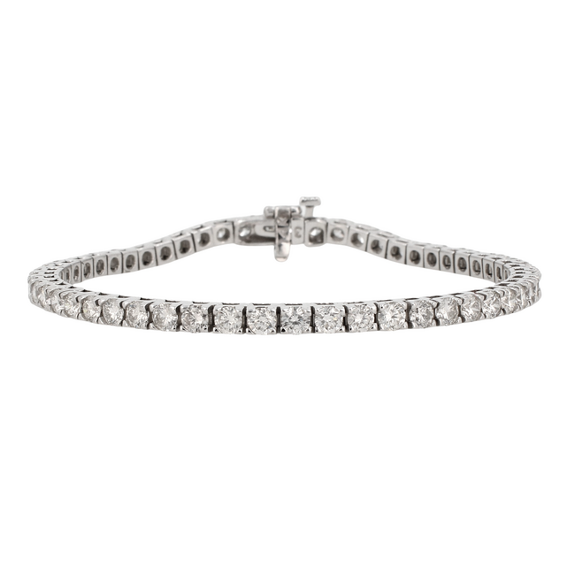 Round Brilliant Cut Diamond Tennis Bracelet in 14K White Gold