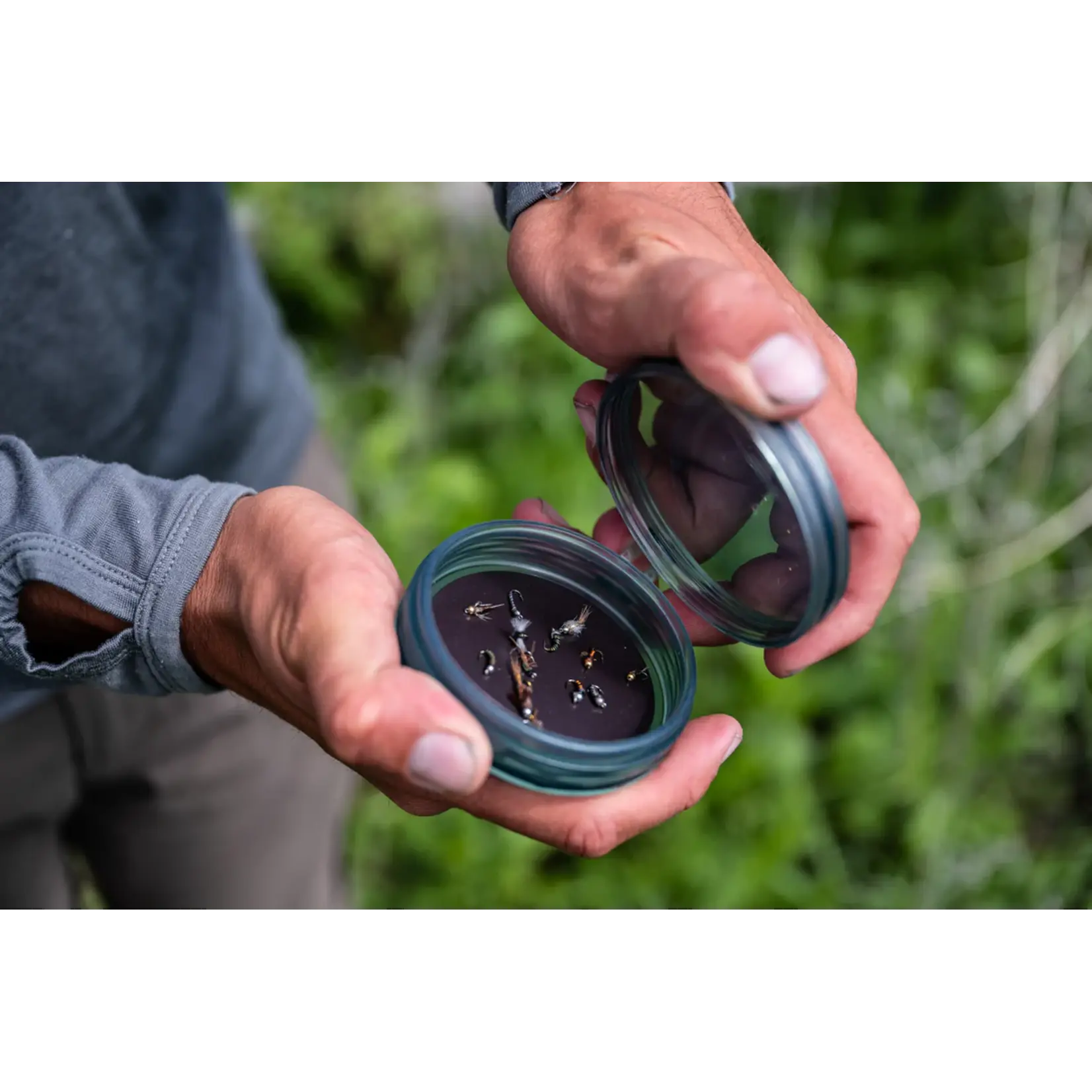 Fishpond Shallow Magpad Fly Puck