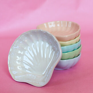 Seaside Shells Shaped Pinch Bowls