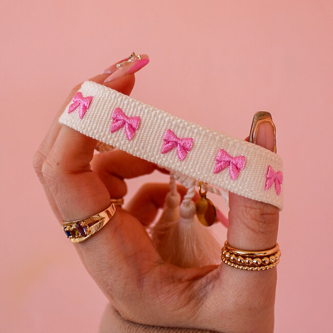 Bows Embroidered Bracelet