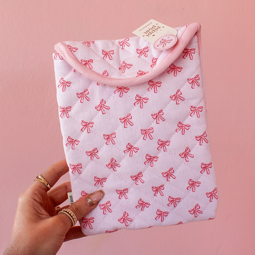 Pink Coquette Bows Quilted E-Reader Case