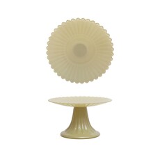 Hazel Mazel Glass Scalloped Pedestal