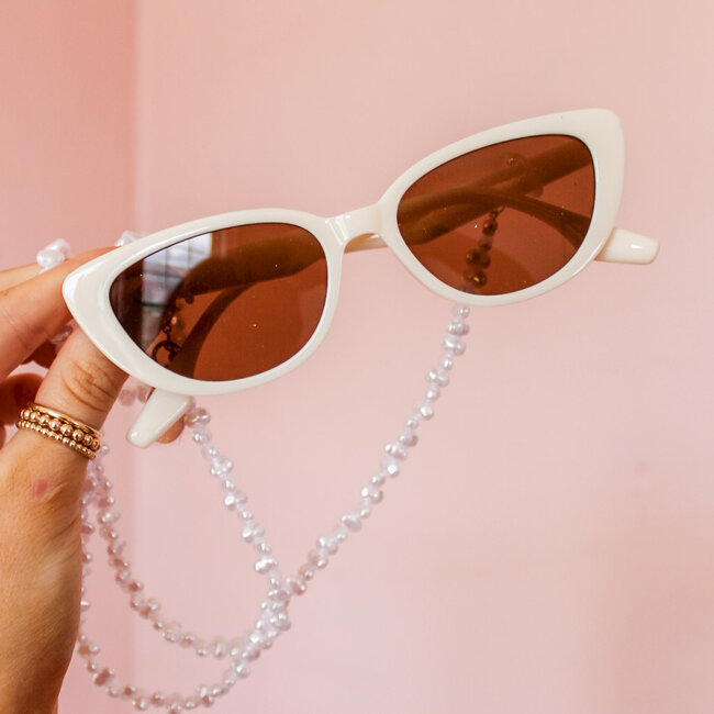 Sunny Daze Sunglasses & Pearl Strap Set