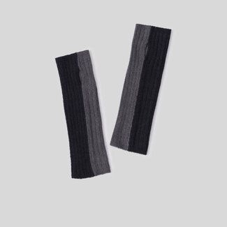 CCL Ribbed Color Block Fingerless Gloves Carbon/Black