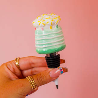 Sparkle Cake Bottle Stopper