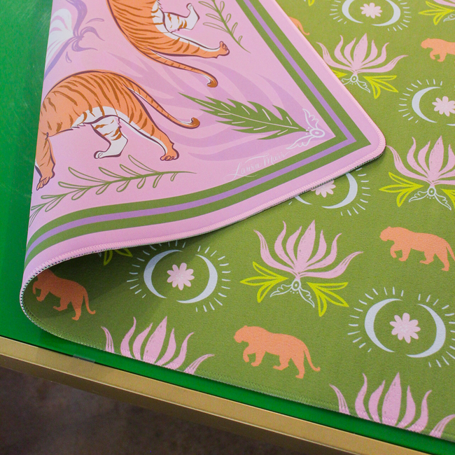 Moon Tiger Double-Sided Mahjong Mat
