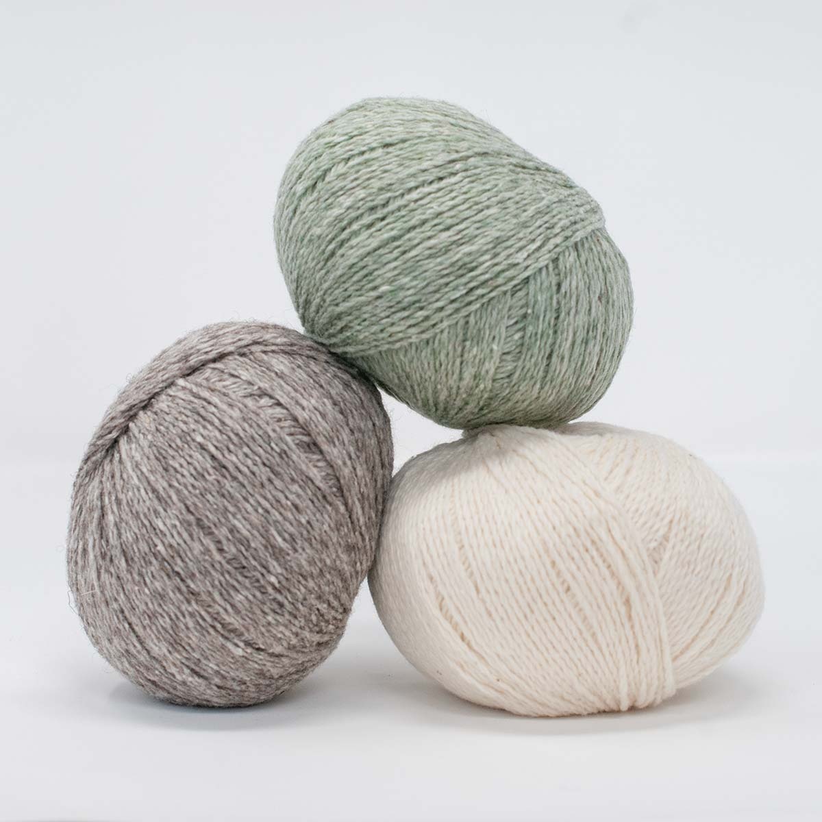 Wool Dreamers Saona in 2023  Online yarn store, Summer clearance