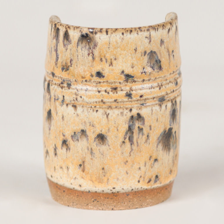 Mayco SW-176 Sandstone Stoneware Pint