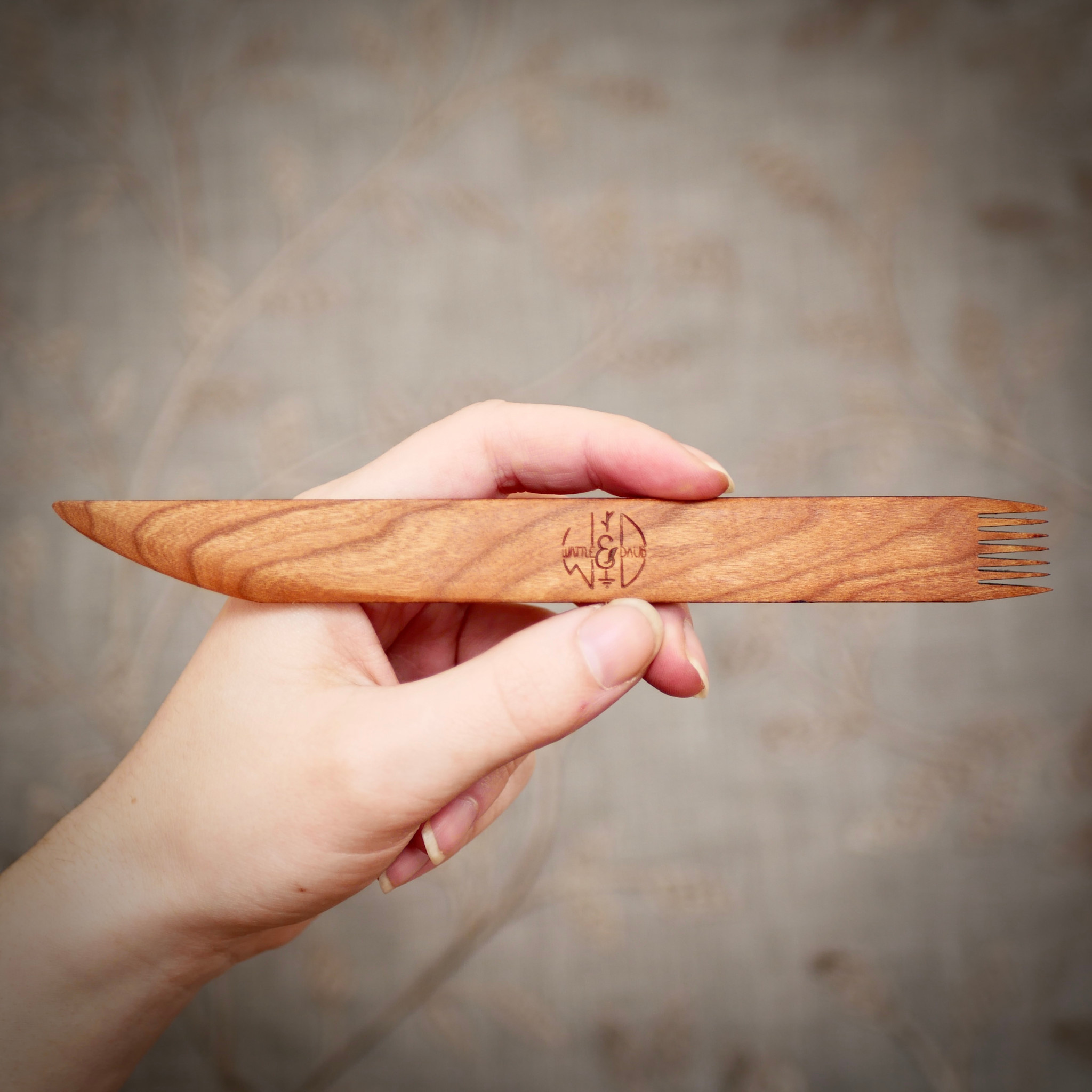 Wattle and Daub Curve Knife + Scoring