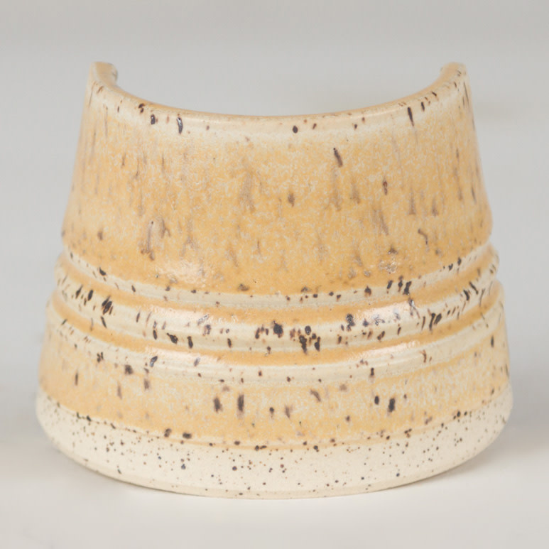 Mayco SW-172 Macadamia Stoneware Pint