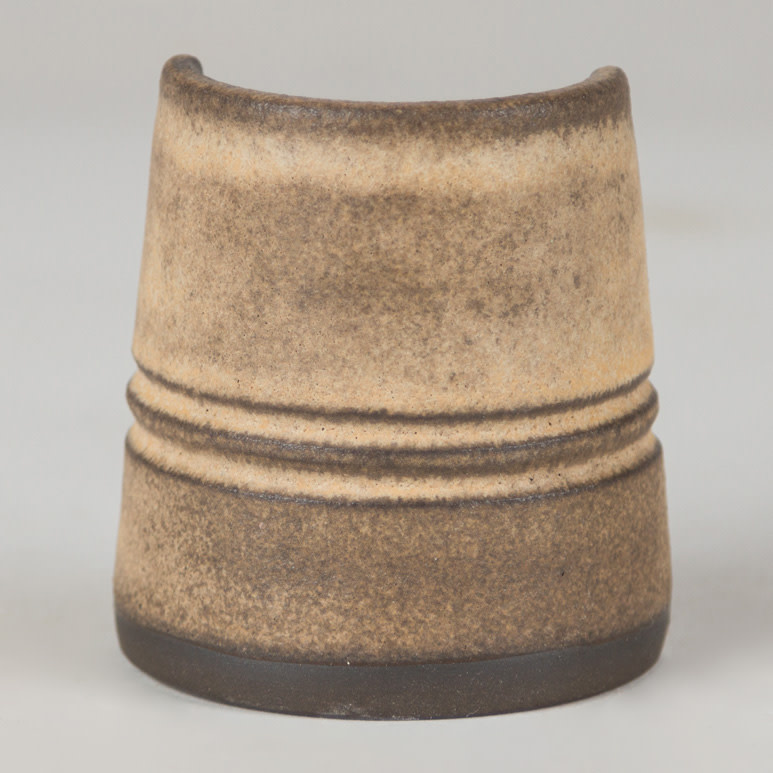 Mayco SW-172 Macadamia Stoneware Pint