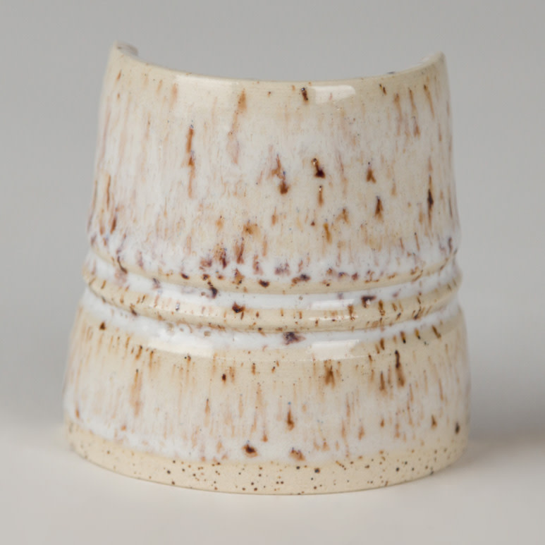 Mayco SW-250 White Opal Stoneware Pint