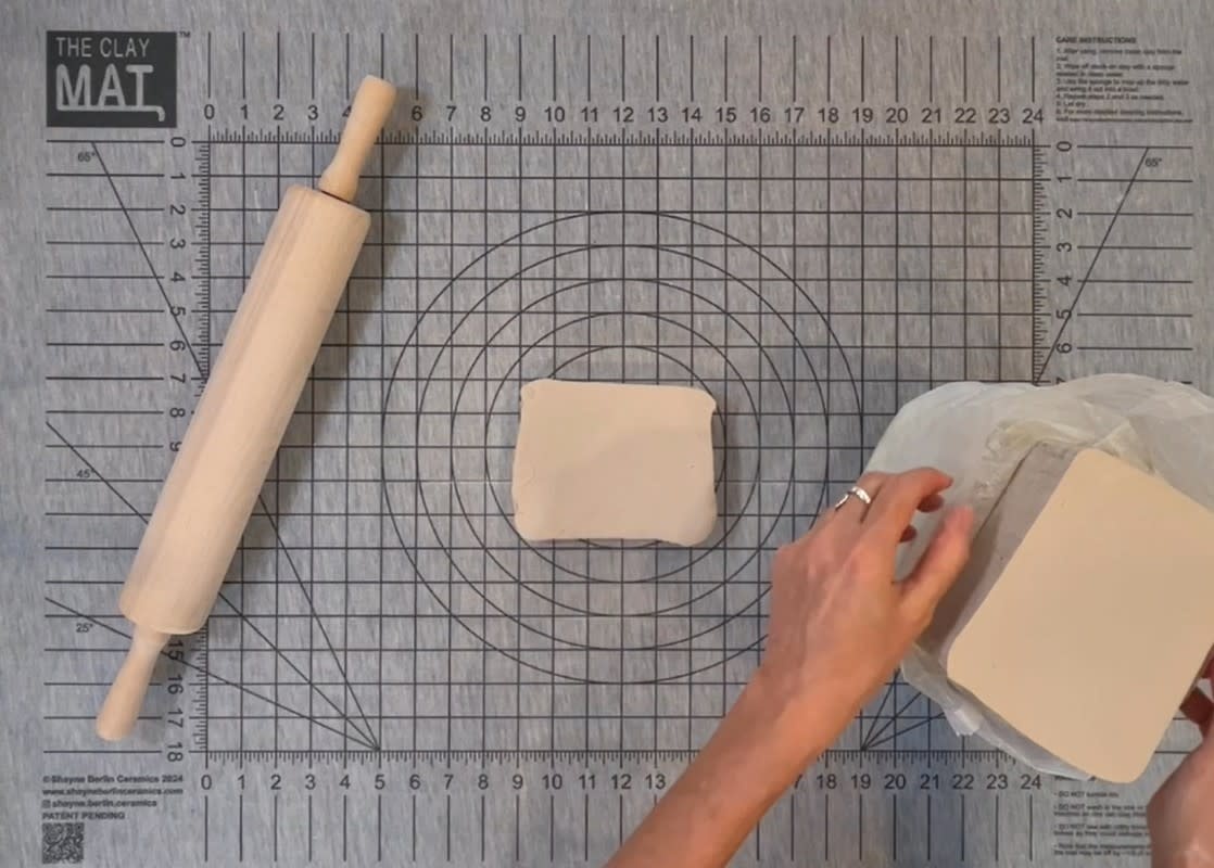 The Clay Mat - Centimeters