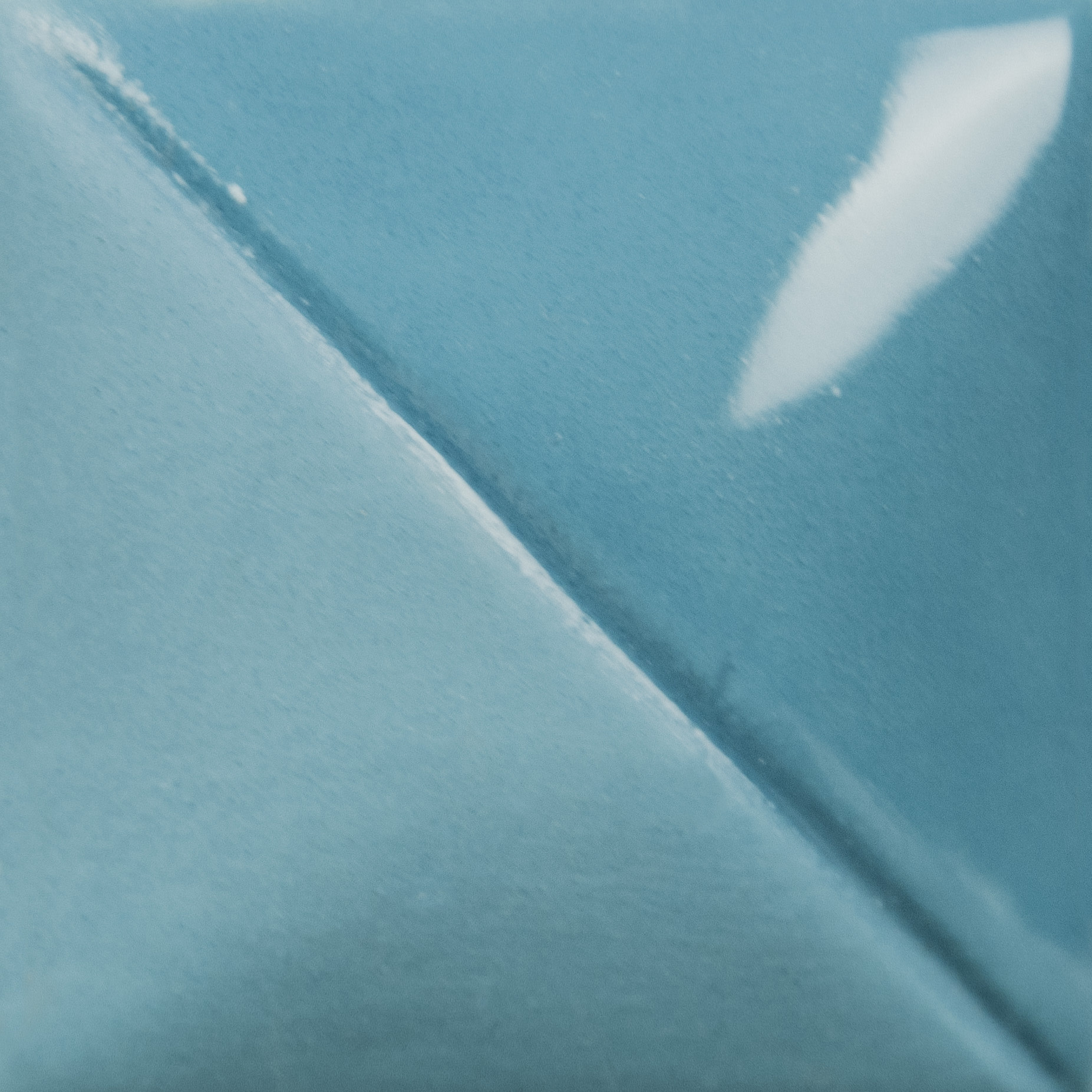 Mayco UG-019 Electra Blue Underglaze