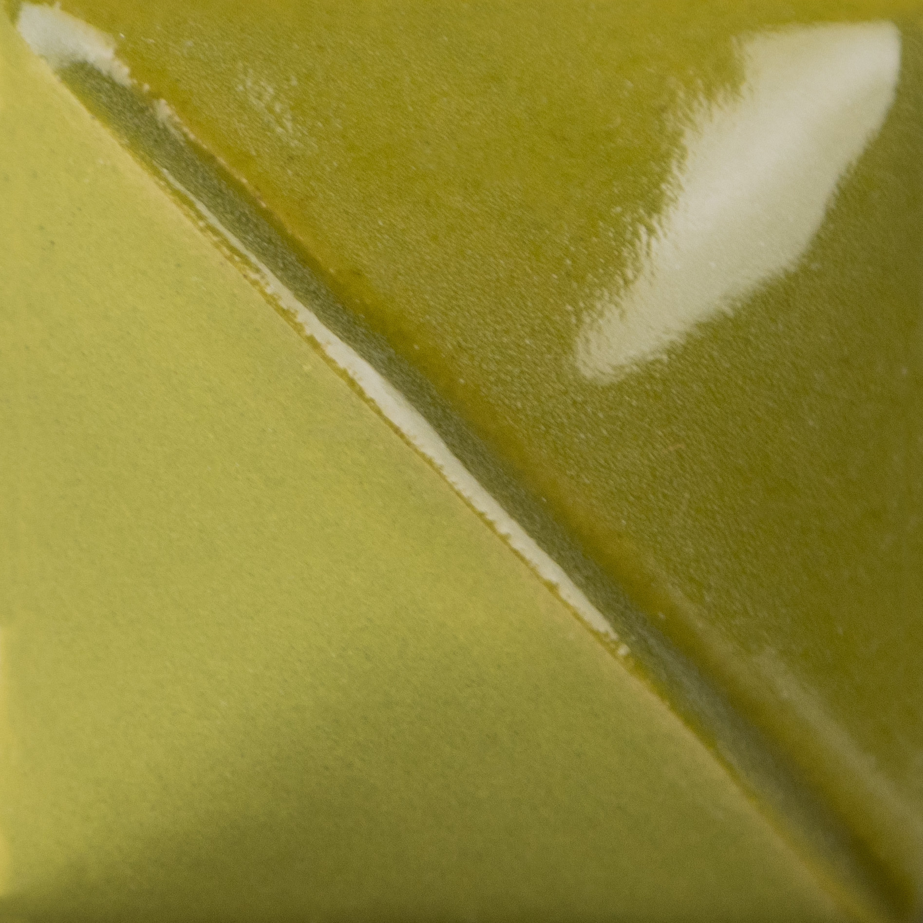 Mayco UG-022 Spring Green Underglaze