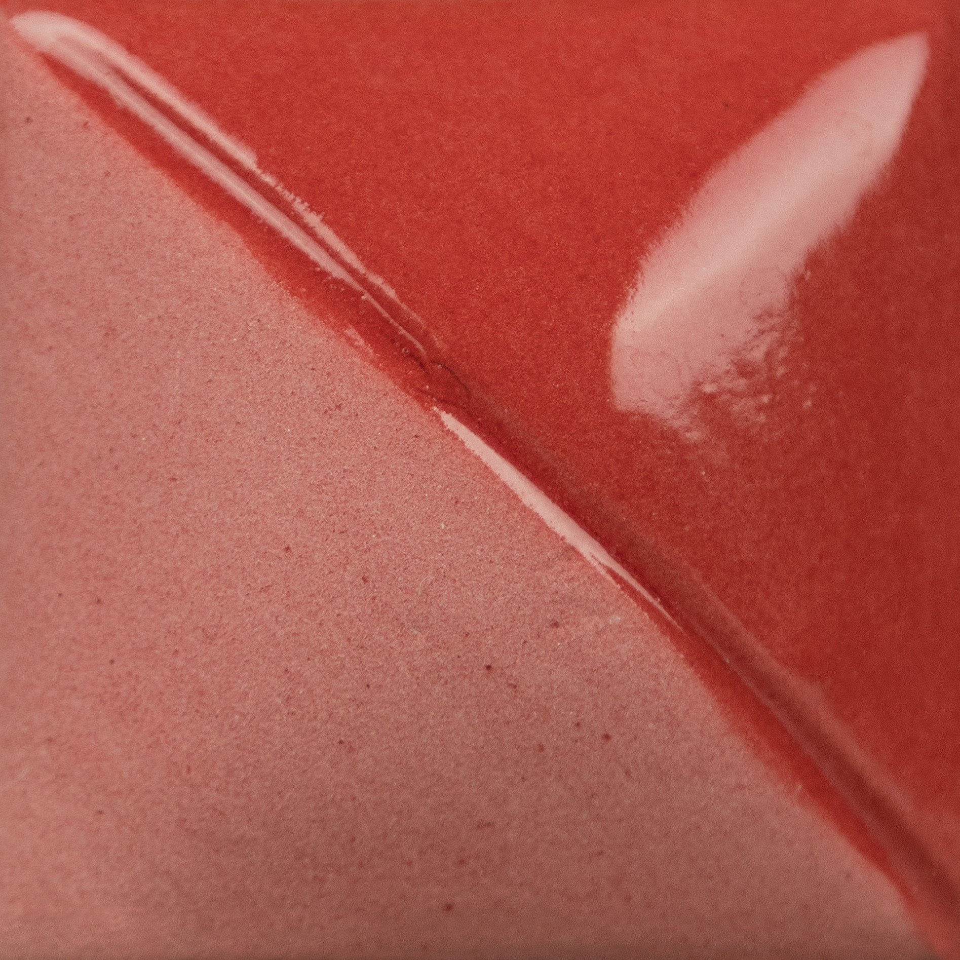Mayco UG-208 Dragon Red