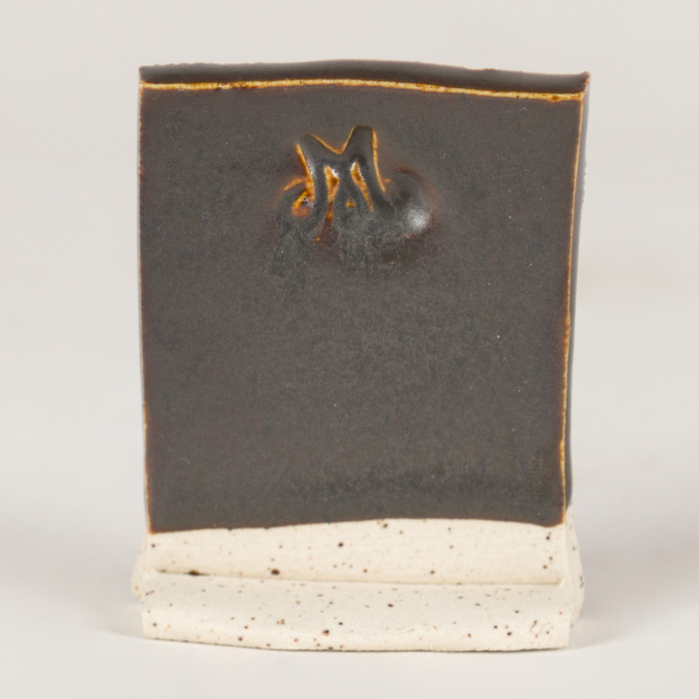 Mayco SW-104 Black Walnut Stoneware Pint