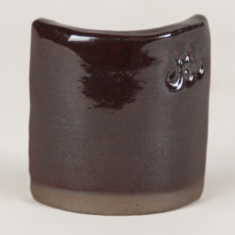 Mayco SW-128 Cordovan Stoneware Pint