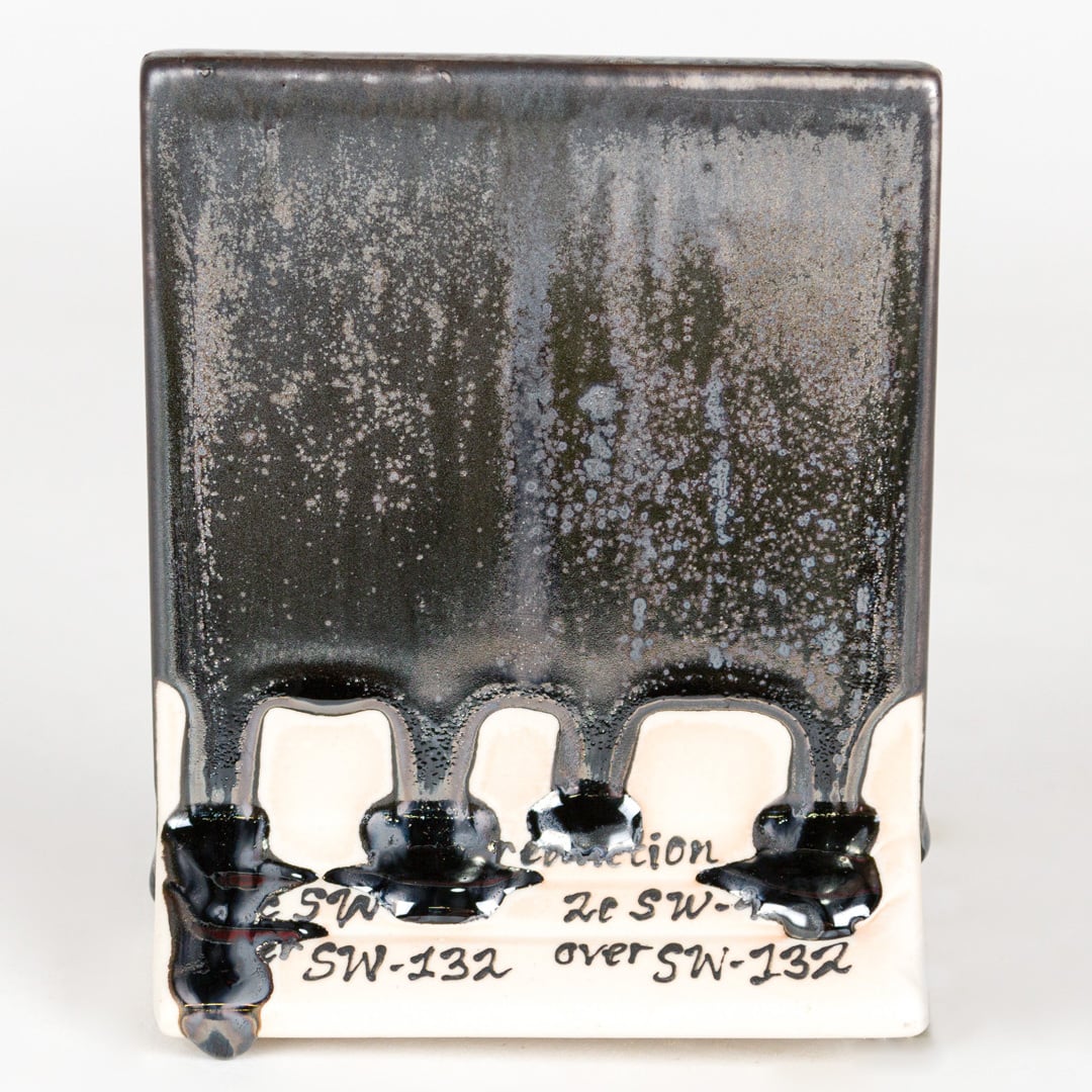 Mayco SW-132 Mirror Black Stoneware Pint