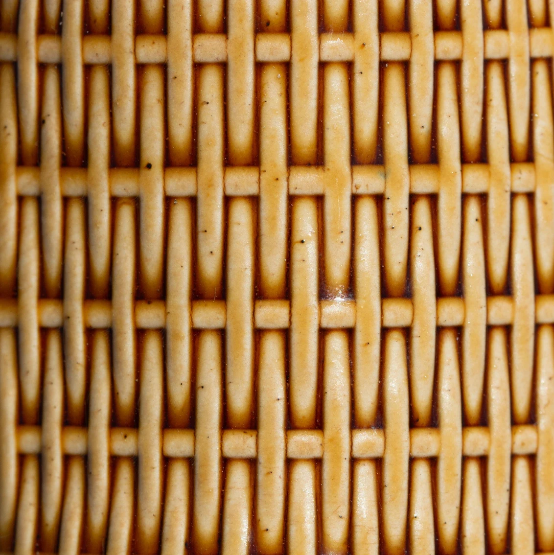 Savvy Sons Wicker 4" Resin Hand Roller