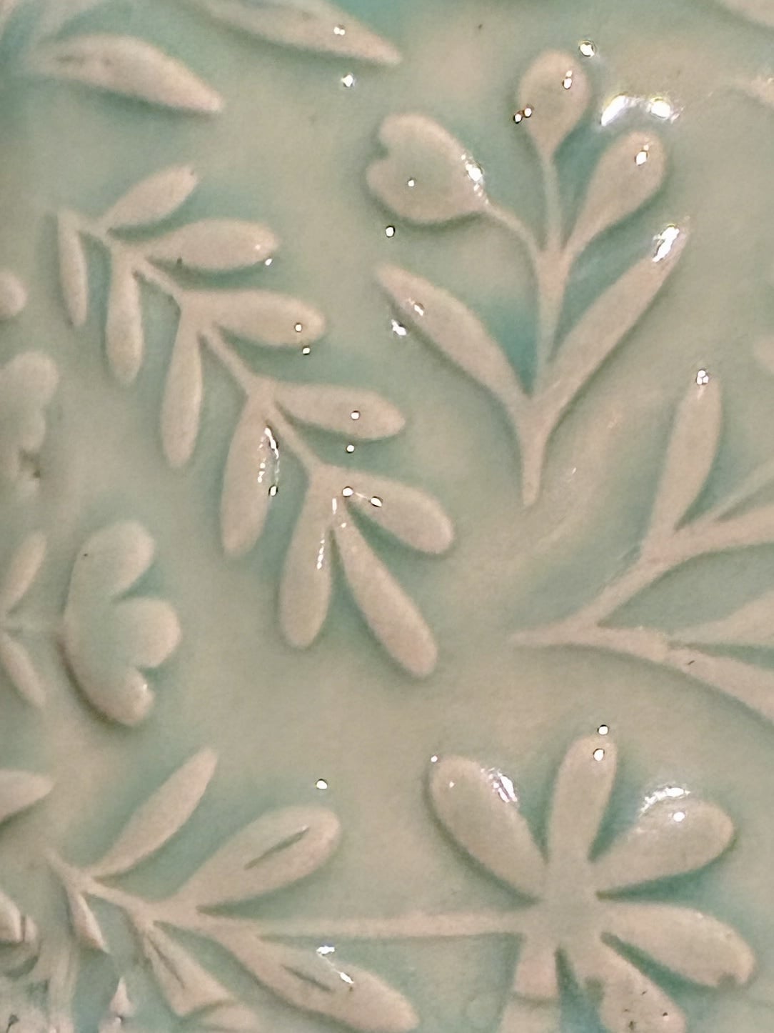 Savvy Sons Floral Silhouettes 4" Resin Hand Roller
