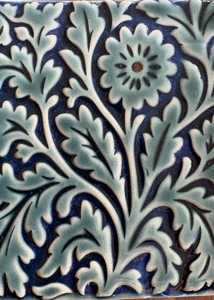 Savvy Sons Floral Tile 4" Resin Hand Roller