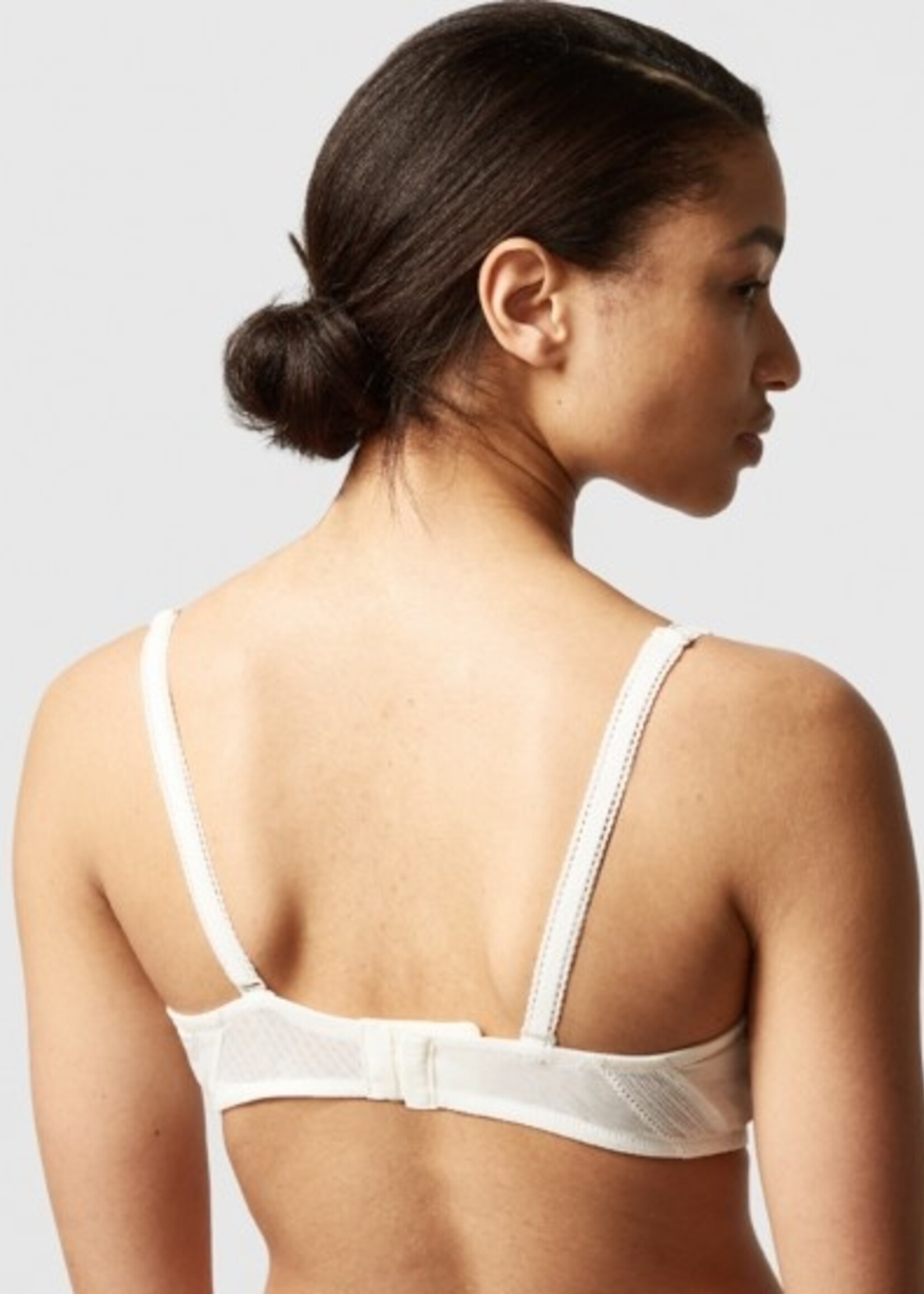 Chantelle True Lace Comfort Plunge