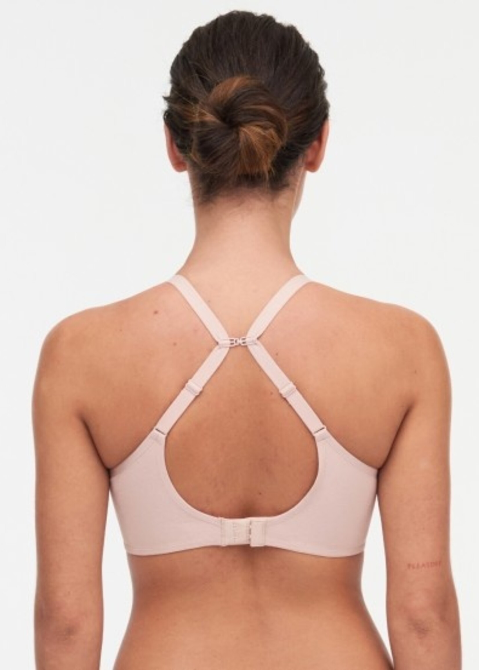 Chantelle Comfort Chic Back Smoothing Bra