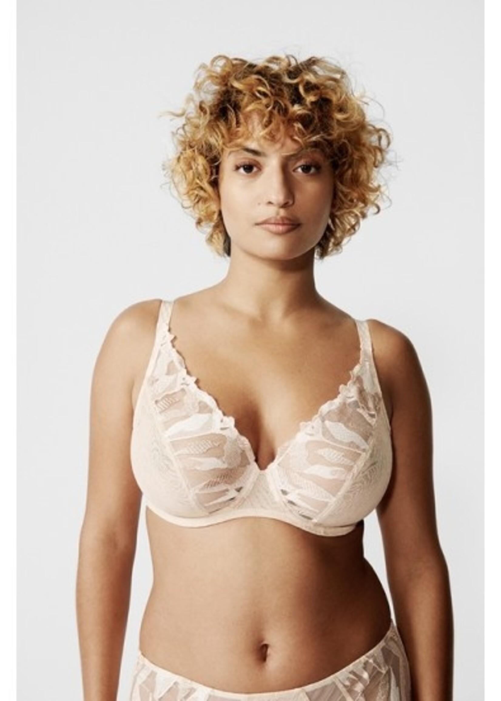 Chantelle Passionata Rose Sable Plunge