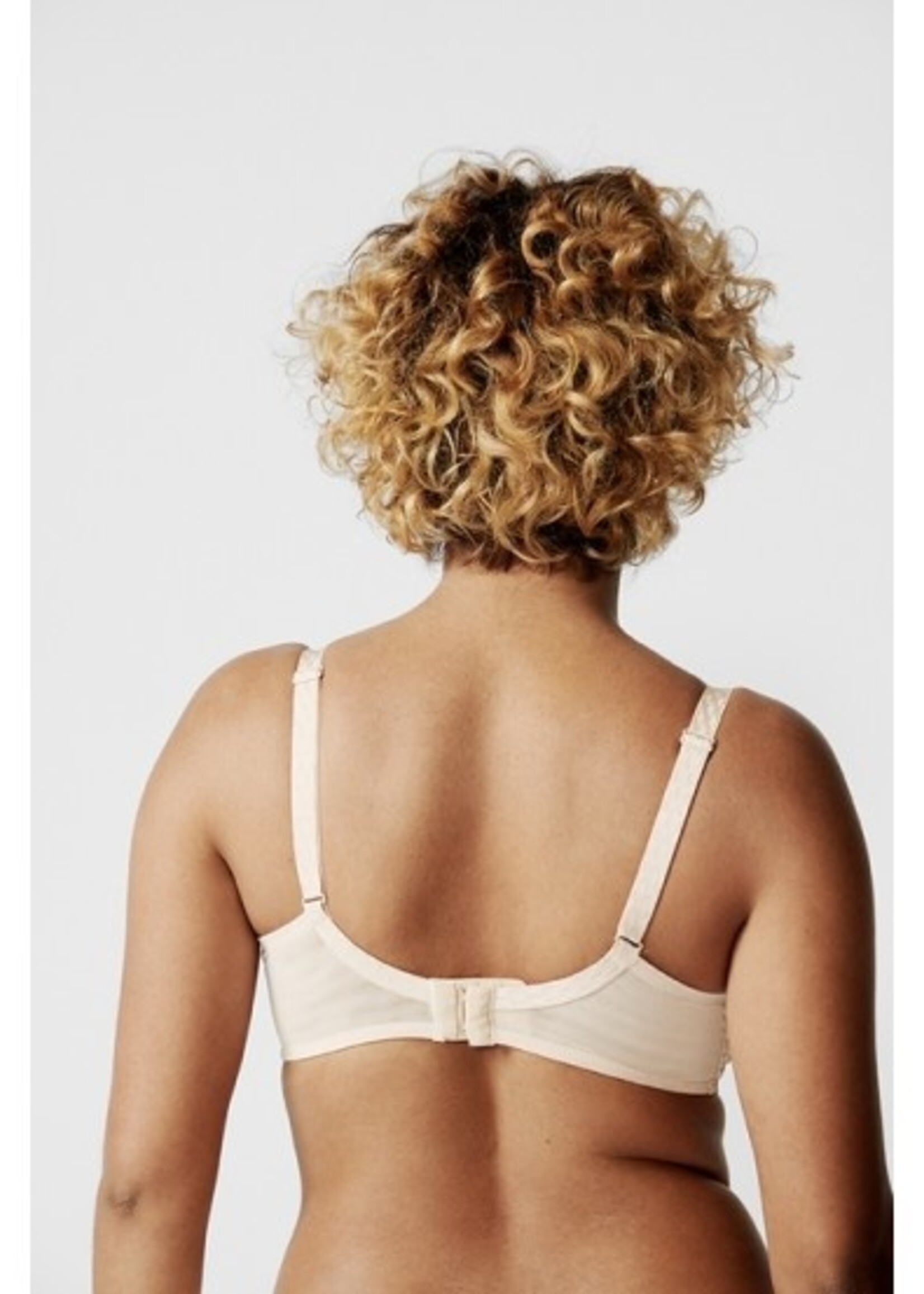 Chantelle Passionata Rose Sable Plunge