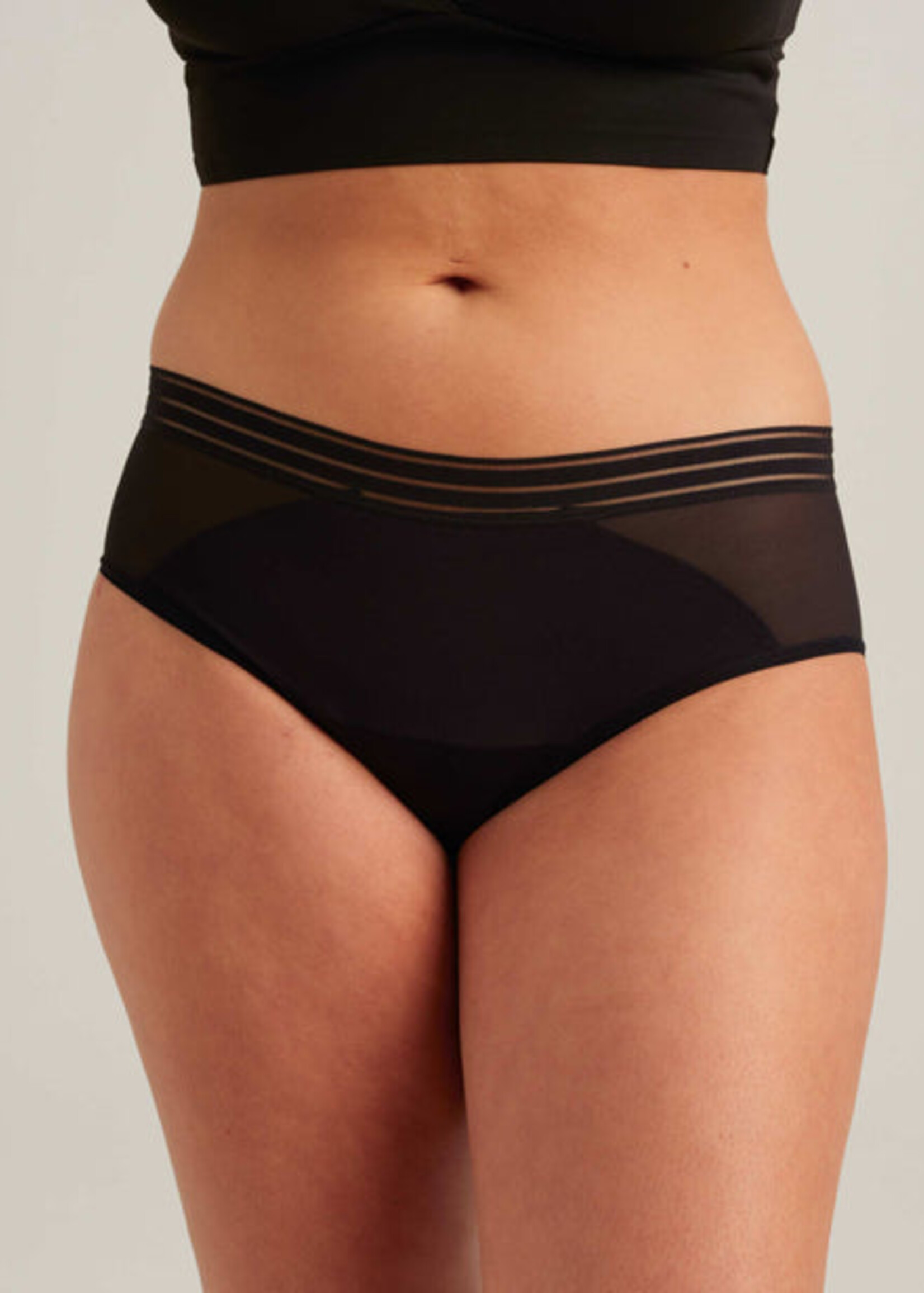 Saalt Leakproof Mesh Hipster - Super