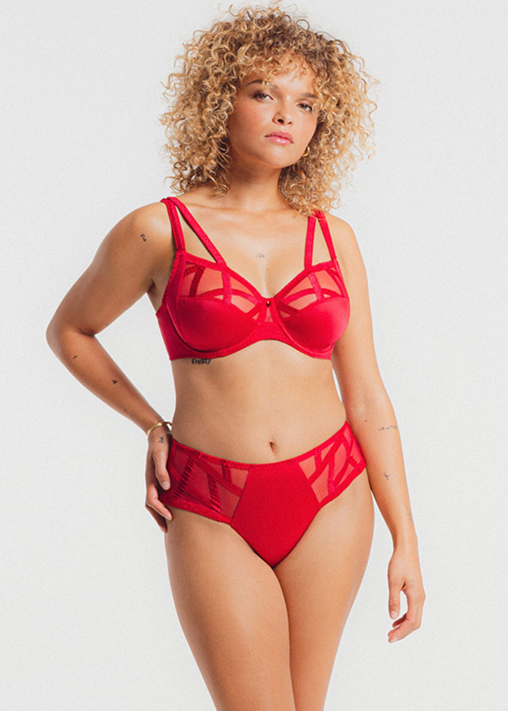 Louisa Bracq Serie Shorty