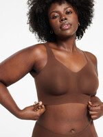 Evelyn & Bobbie Beyond - Seasonal