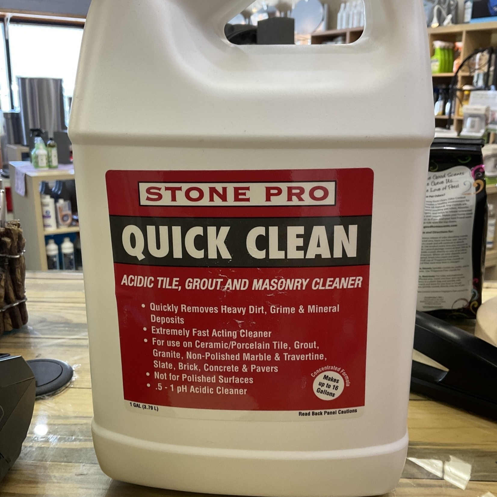 Stone Pro Quick Clean Acidic Tile, Grout And Masonry Cleaner 1 Gal