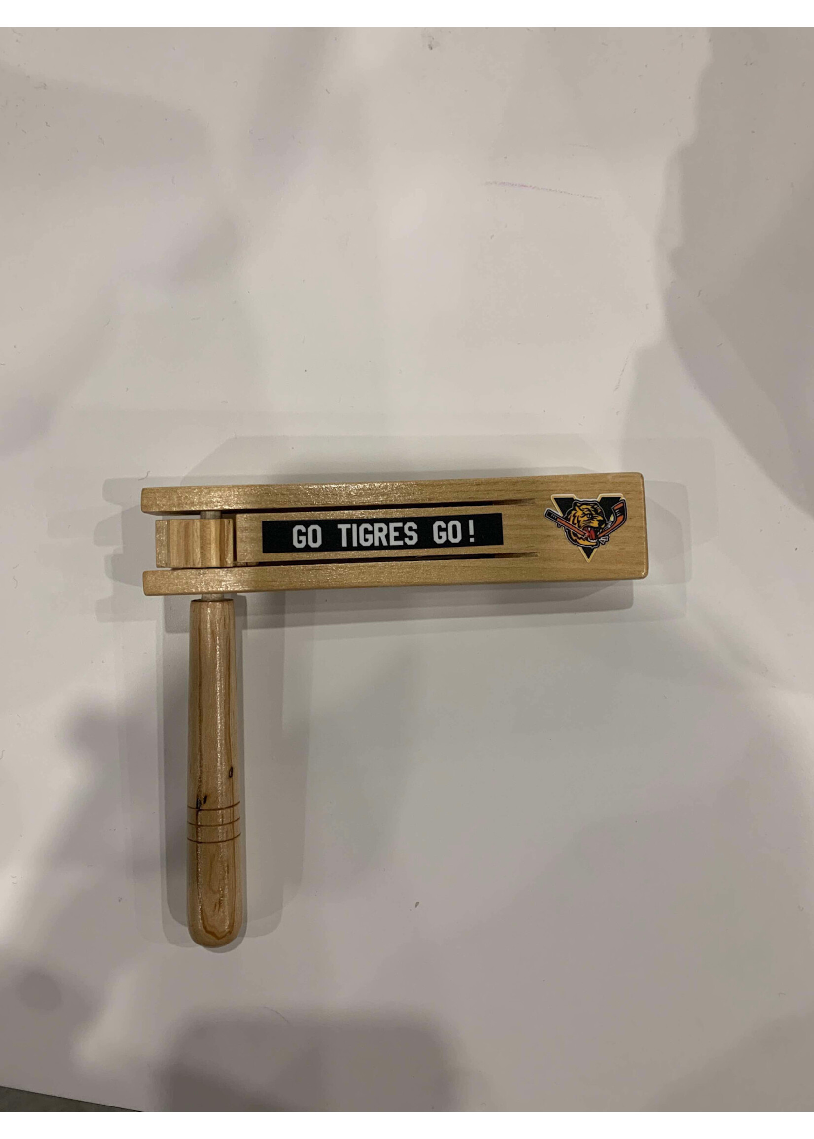 Crécelle en bois