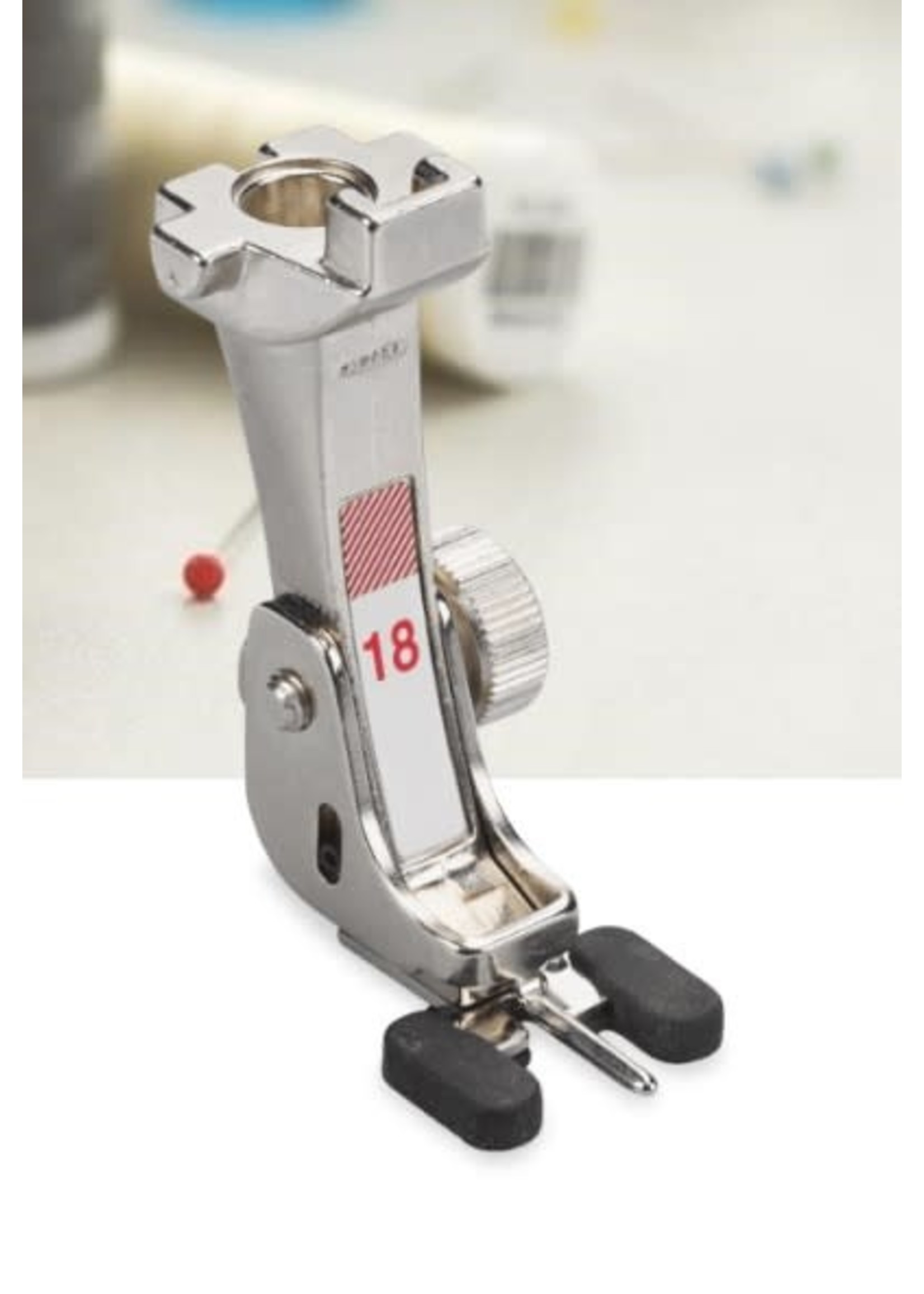 Bernina Bernina - #18 Button Sew On Foot (Fits Group: B/C/D/Ea2-4/Eb2-4/Ec/F/G)
