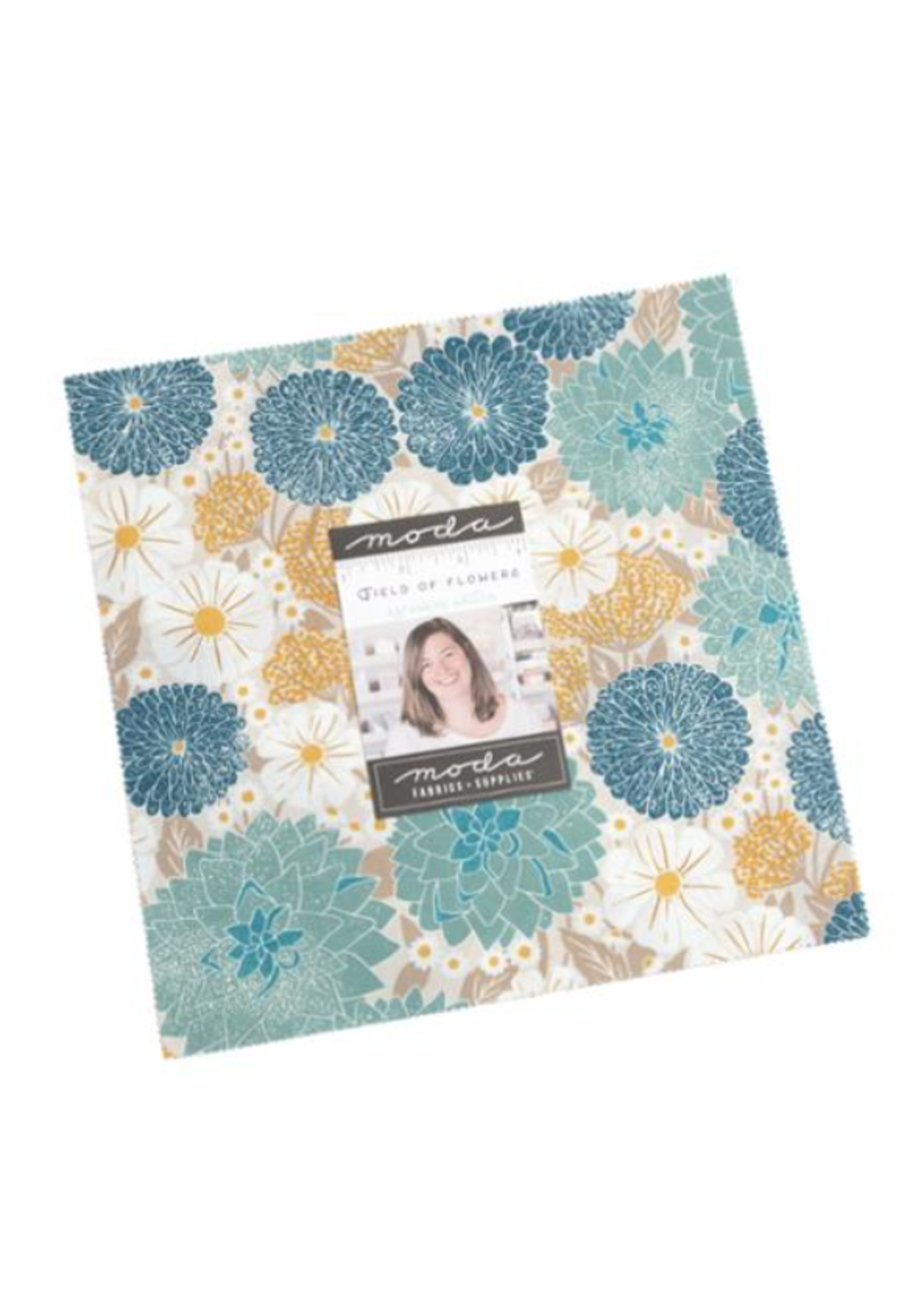 Moda FIELD OF FLOWERS LAYER CAKE