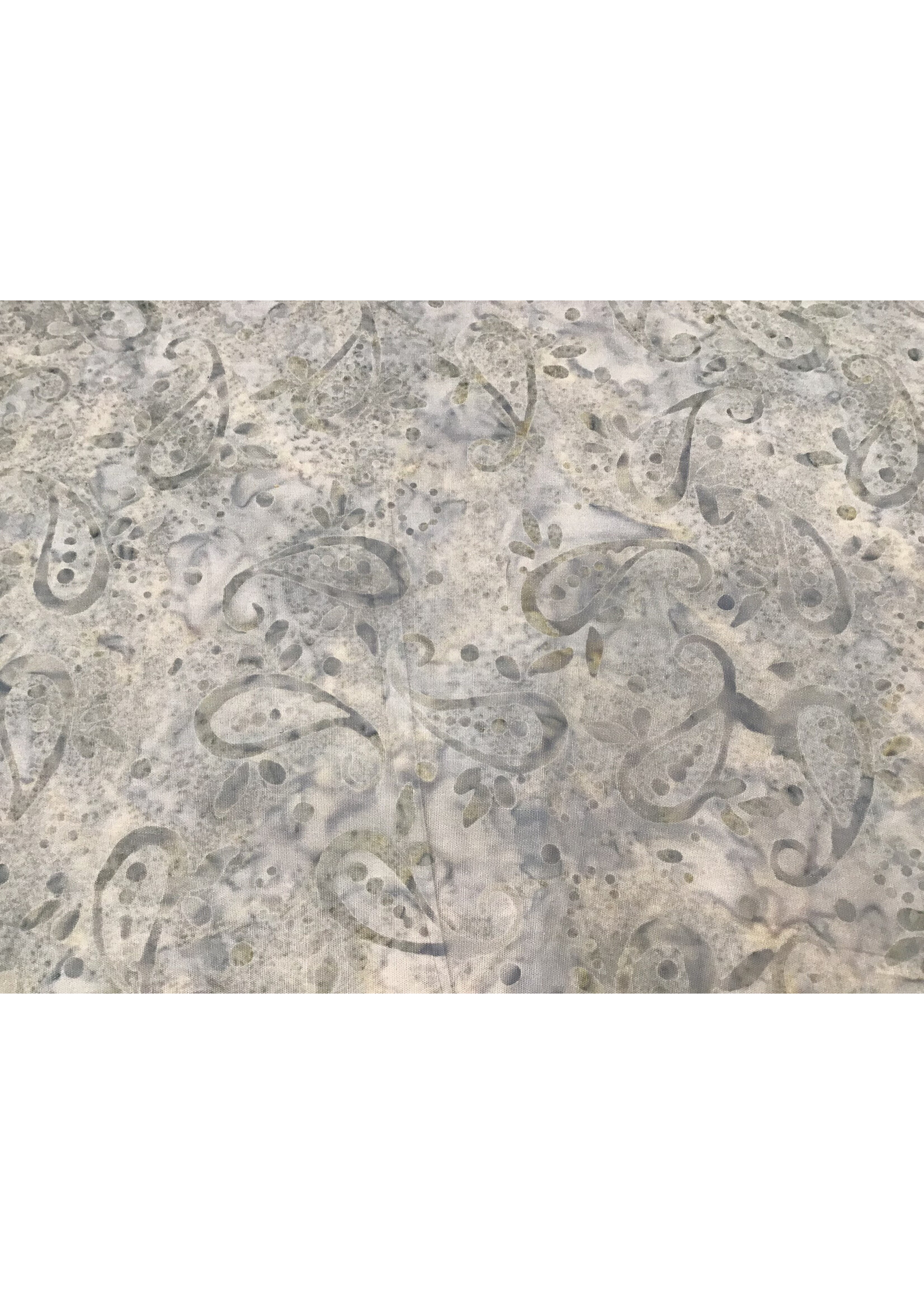 Wilmington Prints Wilmington Batiks Light Grey   1 UNIT = 10 CM= 4 INCHES