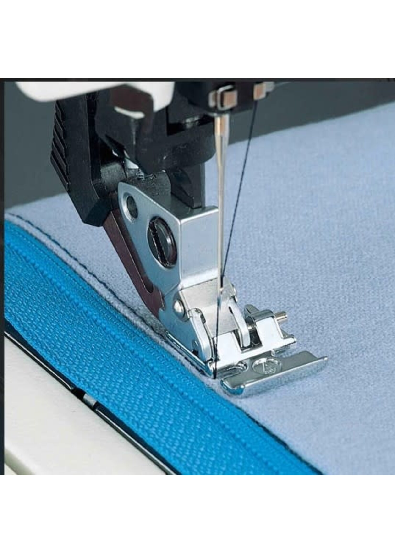 Pfaff Pfaff Zipper foot with IDT