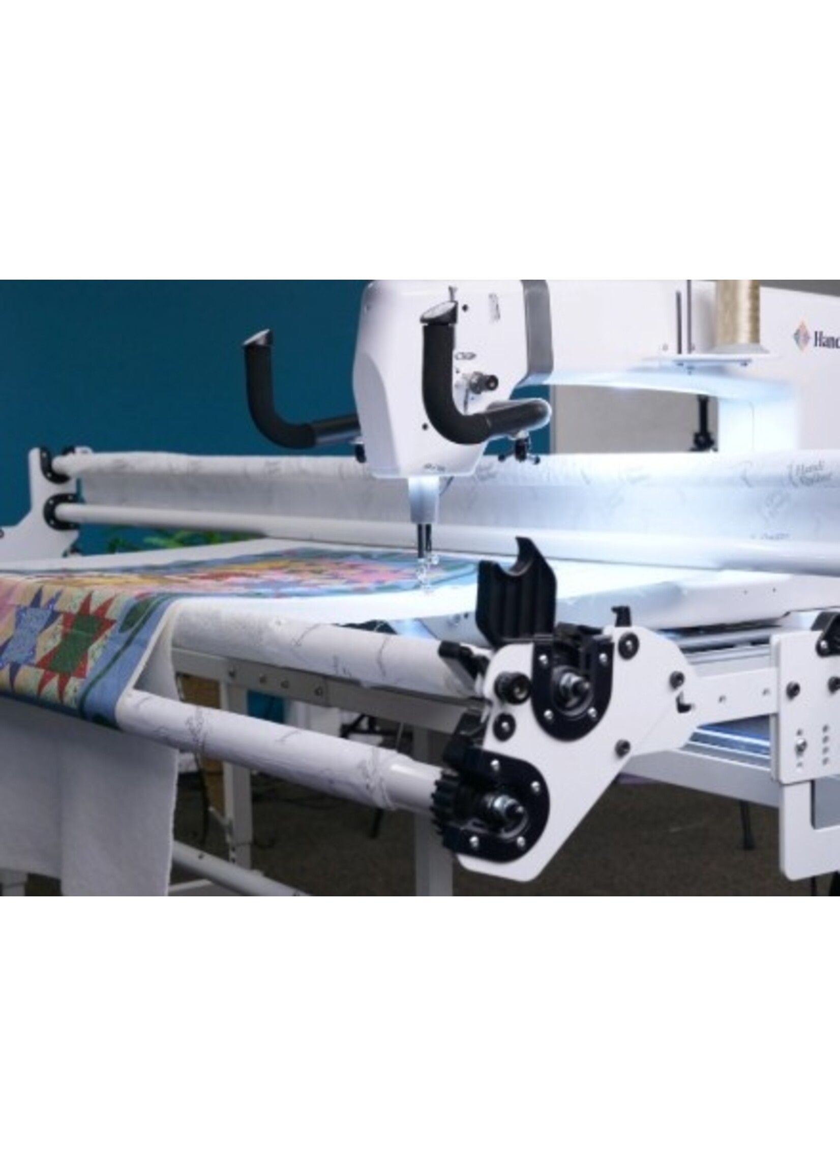 Handi Quilter Canada HQ Amara - With Studio 10 foot Frame
