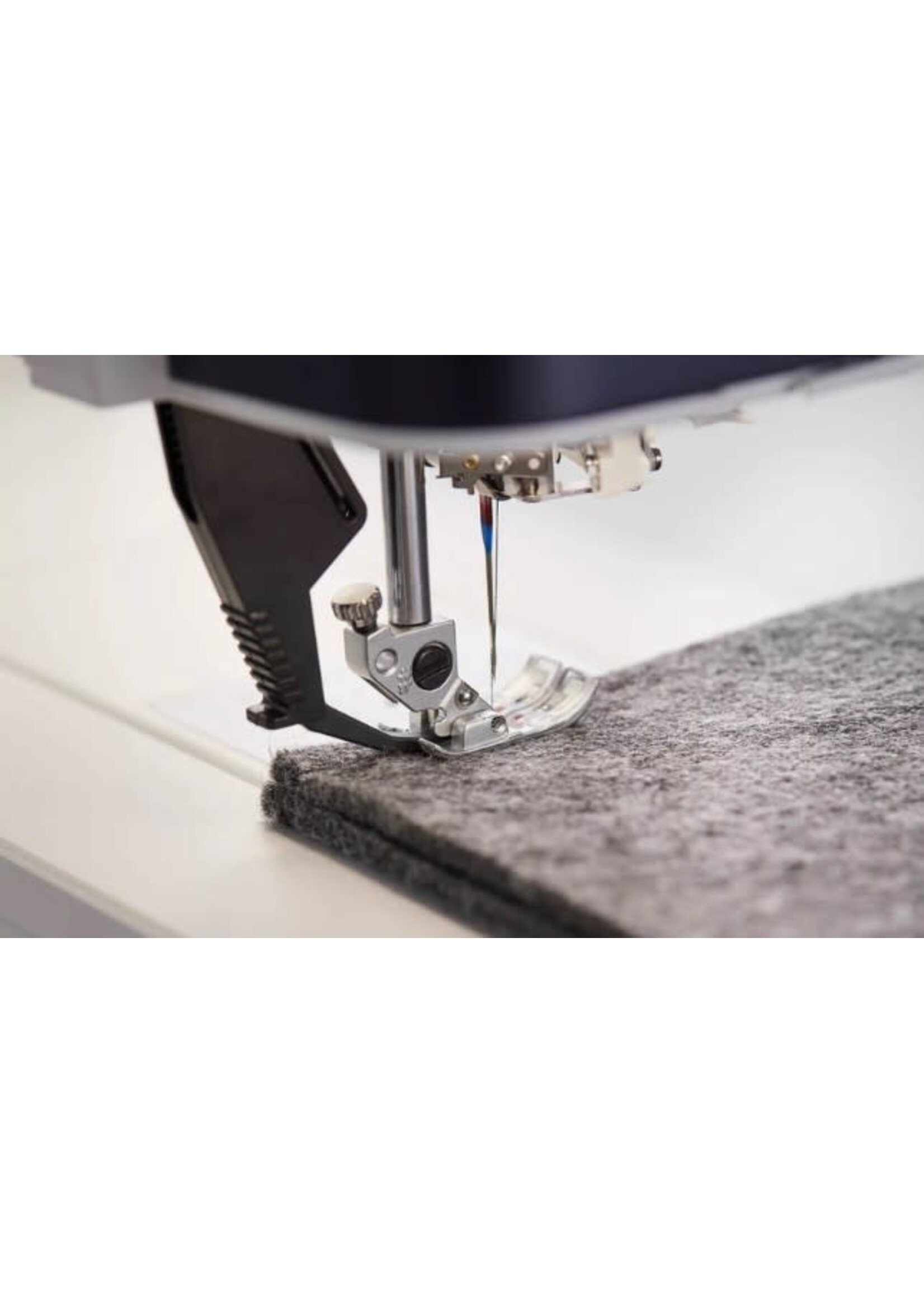 Pfaff Creative Expression 750