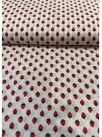 Robert Kaufman Fabrics Sevenberry  ( Strawberries) 1 UNIT = 10CM = 4 INCHES