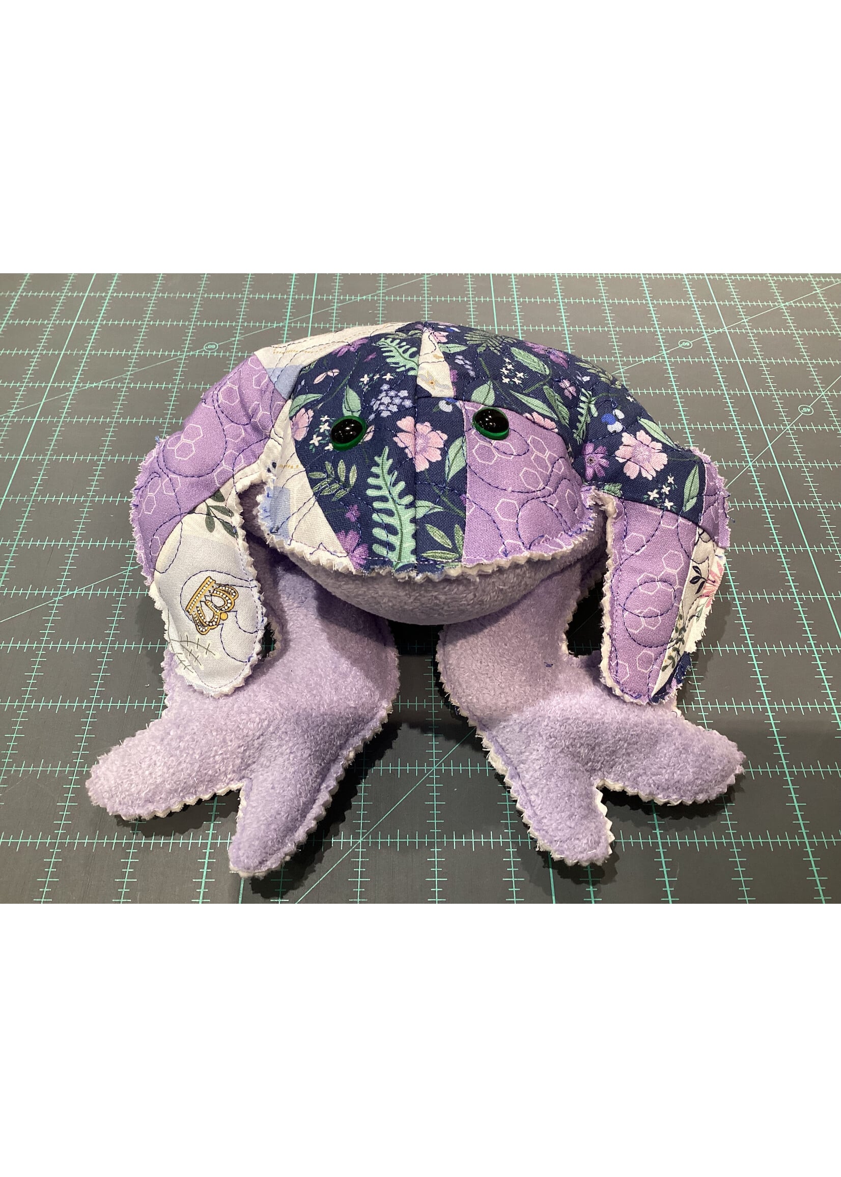 Beginner Sewing Quilted Frog August 18, 2026