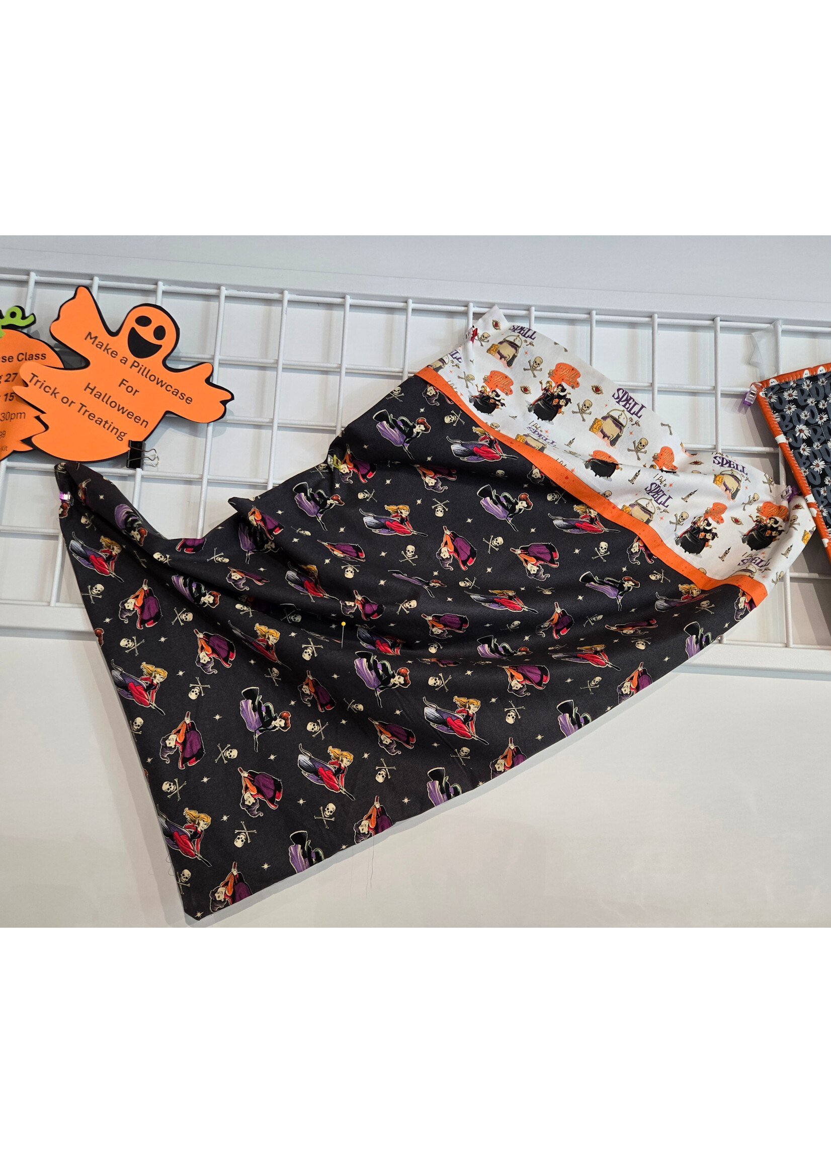 Beginner Sewing: Pillowcase Class - October 20  2:00 - 4:00pm