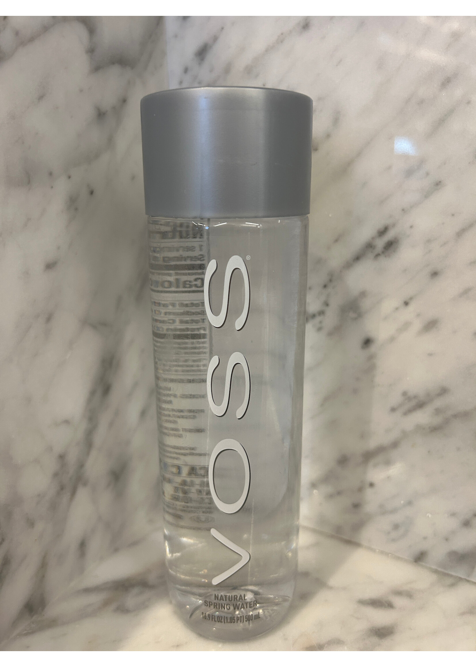 Voss Voss Sparkling Water 800ml