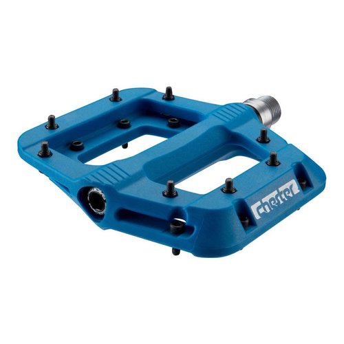 Race Face Chester, Platform Pedals, Body: Nylon, Spindle: Cr-Mo, 9/16'', Blue, Pair