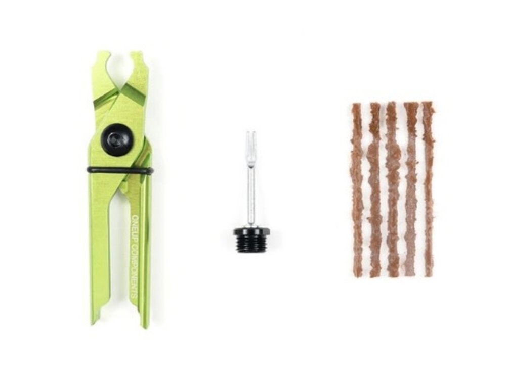 OneUp Components EDC, Plug Plier Kit