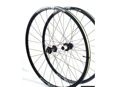 DT Swiss DT Swiss R470 db 700c 12mm Wheelset